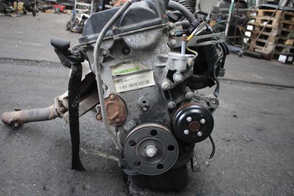 MOTEUR MITSUBISHI 1.3 ESSENCE CODE: A4A90/M135930 - Vue 4